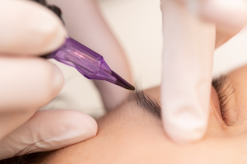 アートメイクとは