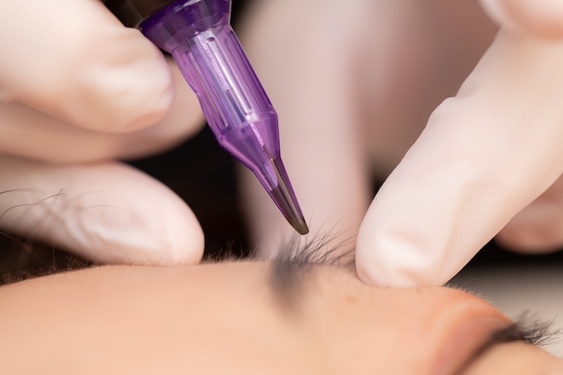 クリニックのアートメイクの特徴は？